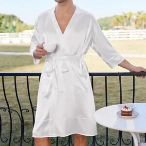 Men’s White Lightweight Silky Satin Robe Kimono Bathrobe 3/4 Sleeve with Pockets